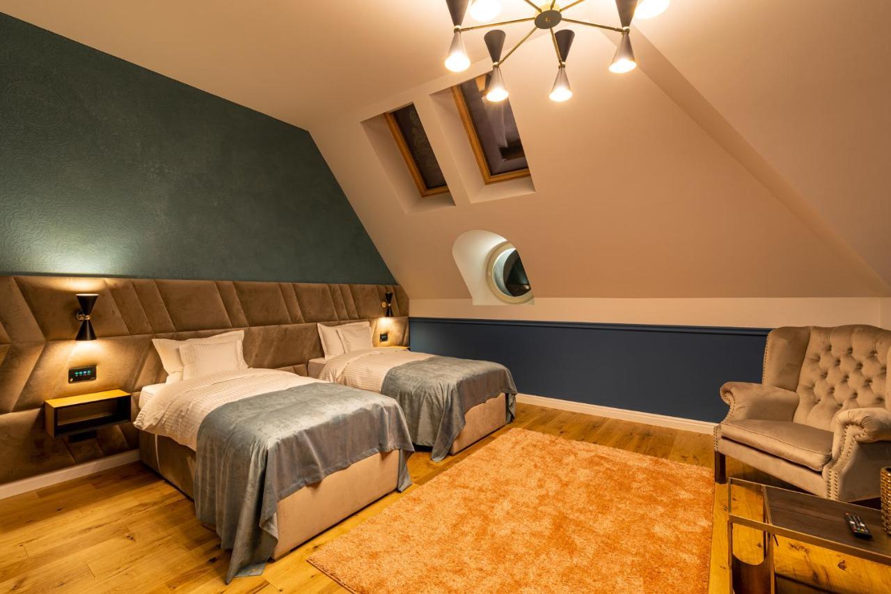 Boutique Hotel Cocosul De Aur Тыргу-Муреш Экстерьер фото