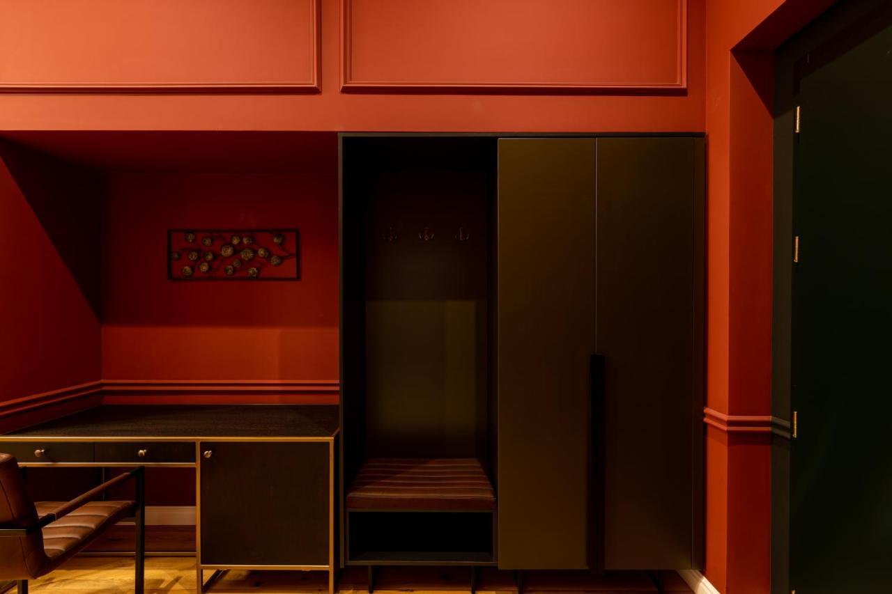 Boutique Hotel Cocosul De Aur Тыргу-Муреш Экстерьер фото