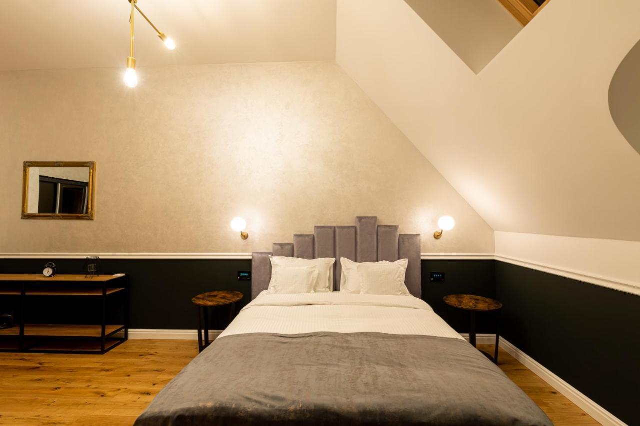 Boutique Hotel Cocosul De Aur Тыргу-Муреш Экстерьер фото
