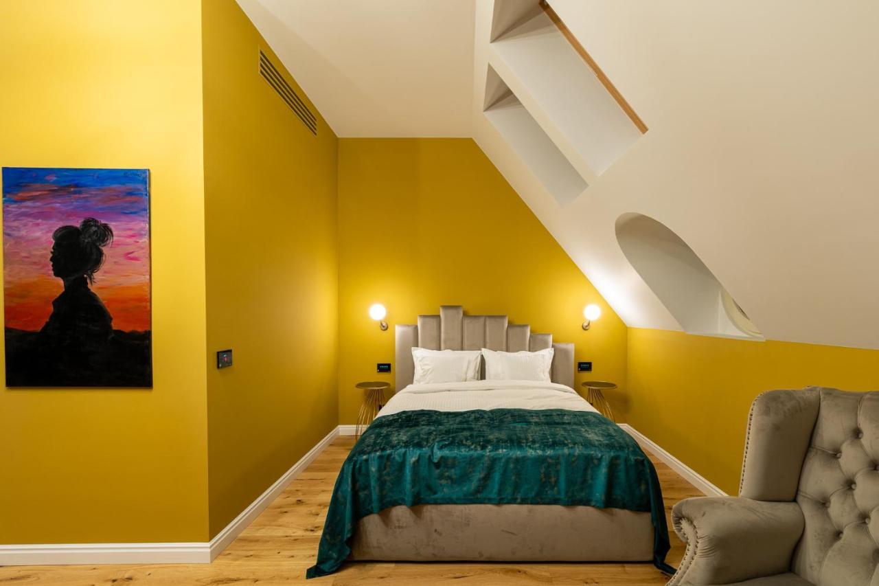 Boutique Hotel Cocosul De Aur Тыргу-Муреш Экстерьер фото
