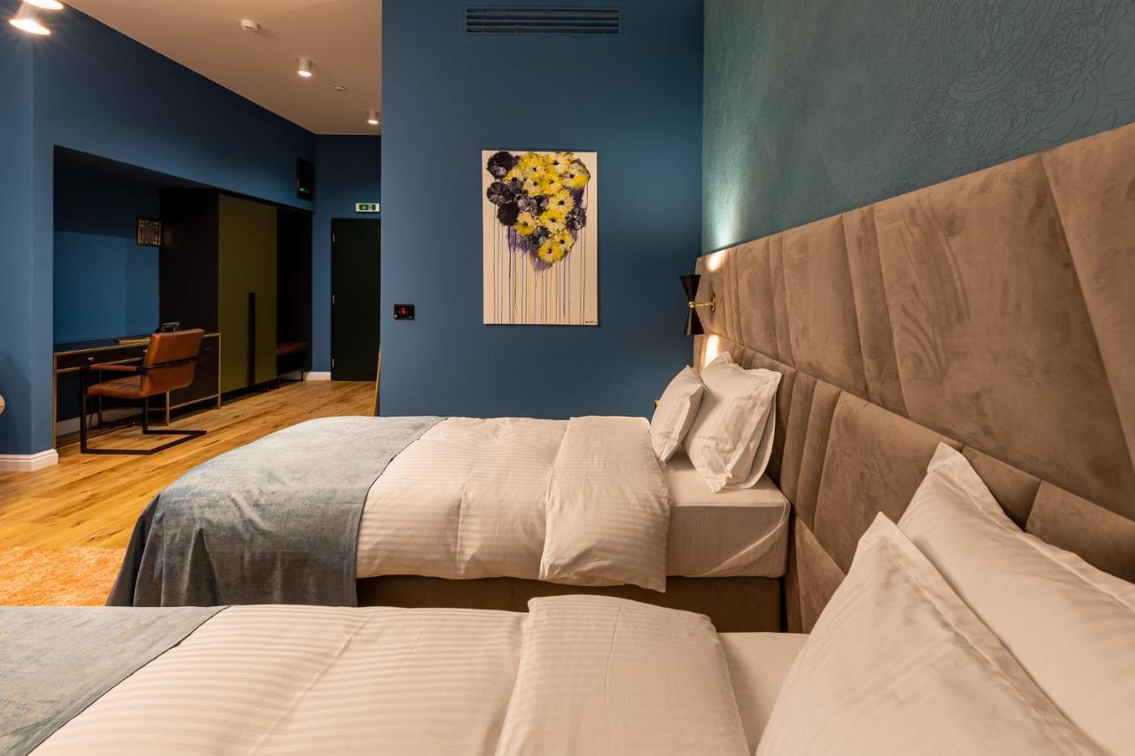 Boutique Hotel Cocosul De Aur Тыргу-Муреш Экстерьер фото